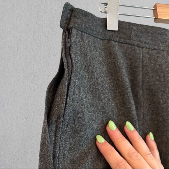 Vintage 80s Gucci wool skirt suit wool and leather - Picture 9 of 16